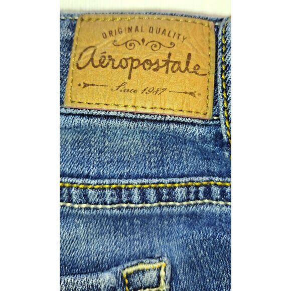 Womens Size 10 Aeropostale Midi Denim Shorts - Picture 8 of 8